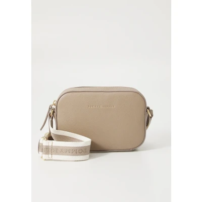 Image of Tommy Hilfiger Logotape Camera BAG Across body bag, Women&#039;s, Size: ONE, Coastal taupe