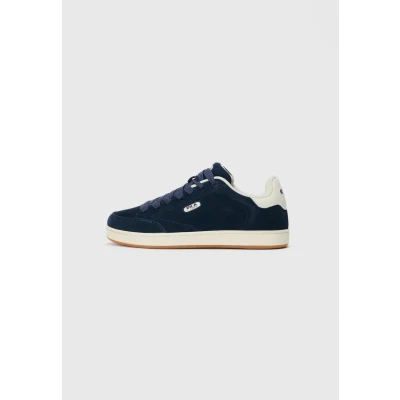 Image of Fila Boldbay Trainers, Men&#039;s, Size: 9.5, Navy/marshmallow shoes