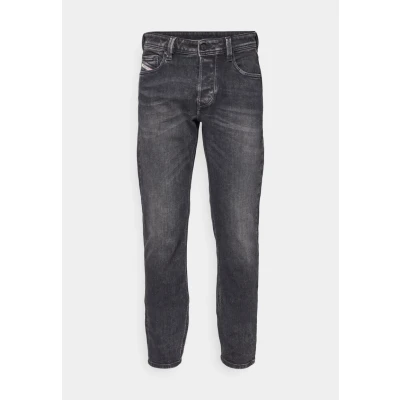 Image of Diesel Larkee BEEX Straight leg jeans, Men&#039;s, Size: 26x30, 02