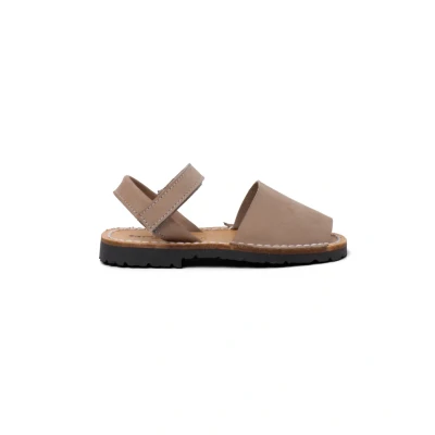Image of Pisamonas Avarcas Sandals for kids, Size: 330, Topo shoes