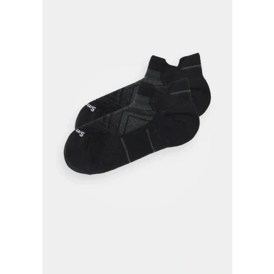 Image of Smartwool RUN ZERO Cushion LOW Ankle Trainer socks, Size: 8 10.5, Black