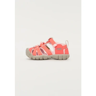 Image of Keen Seacamp Walking sandals for kids, Size: 10k, Dubarry/giggle pink Textile/synthetics
