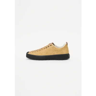 Image of Scarpa Mojito WRAP Unisex Hiking shoes, Size: 11.5, Caramel Suede