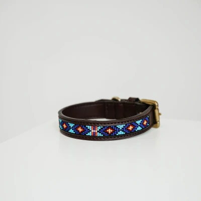 Image of Kentucky Dog Collar Handmade pearls