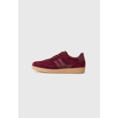 Image of Gabor Trainers, Women&#039;s, Size: 2.5, Mulberry shoes