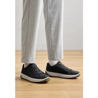 Image of ECCO Men&#039;s Byway 2.0 Sneaker, Navy, 6 UK