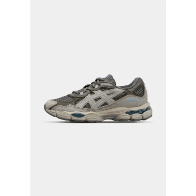 Image of Asics Sportstyle Gelnyc Unisex Trainers, Size: 65, Steeple grey/cream shoes
