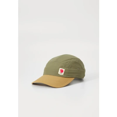 Image of Fjällräven HIGH Coast WIND Unisex Cap, Size: S/M, Green/buckwheat brown