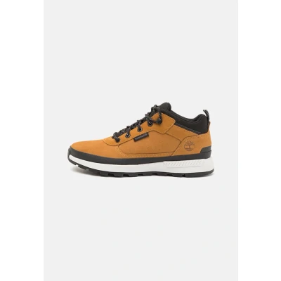 Image of Timberland Field Trekker Trainers, Men&#039;s, Size: 6.5, Wheat Nubuck/textile