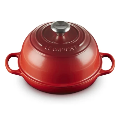 Image of Le Creuset Bread pan Signature Cherry red ø 24 cm / 1.6 liter Suitable for all Cooktops