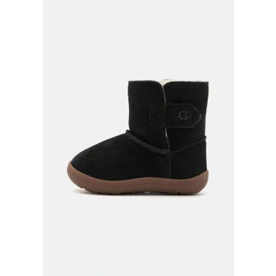 Image of UGG Keelan II Unisex Winter boots for kids, Size: 10K, Black Suede