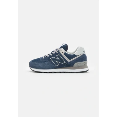 Image of New Balance 574 Unisex Trainers, Size: 12.5, Black iris Leather and textile