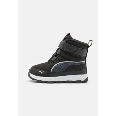 Image of Puma Evolve Unisex Winter boots for kids, Size: 4K, Black Polyester