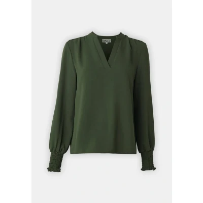 Image of ONLY Onlmette V NECK Smock Top, Women&#039;s, Size: Medium, Dark green