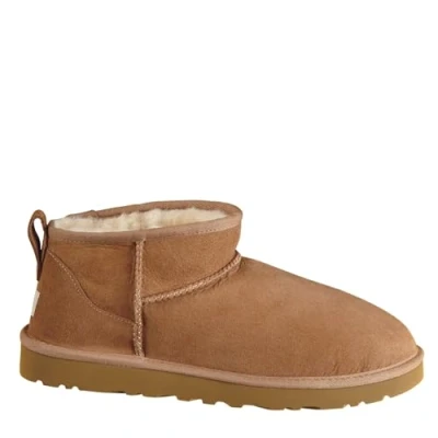 Image of UGG Classic Ultra MINI ankle boots, Men&#039;s, Size: 6, Chestnut Sheepskin