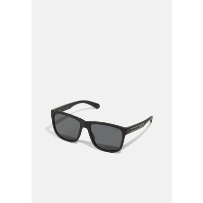 Image of Polaroid Unisex Sunglasses, Size: 57, Matte black