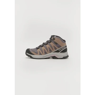 Image of Salomon X Adventure Recon GTX Hiking shoes, Women&#039;s, Size: 9.5, Excalibur/gull/nirvana Leather and textile