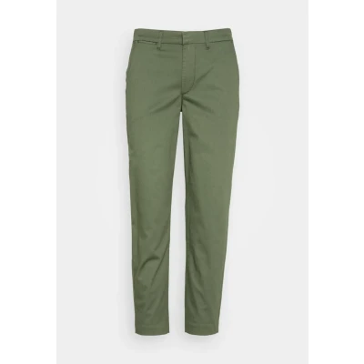 Image of Levi&#039;s Essential Chinos, Women&#039;s, Size: 23x27, Thyme