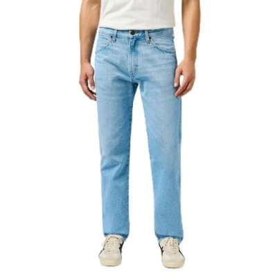 Image of Wrangler Frontier Straight leg jeans, Men&#039;s, Size: 33x34, Frost