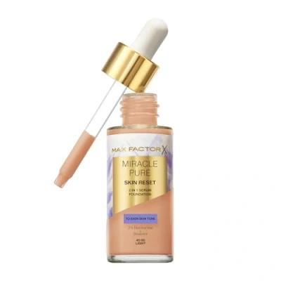 Image of Max Factor Miracle Pure Skin Revival Serum Foundation 30ml (Various Shades) 40 60 Light