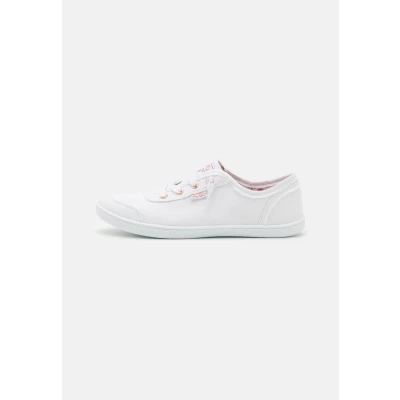 Image of Skechers Wide Fit BOBS B CUTE Trainers, Women&#039;s, Size: 7, White canvas Cotton