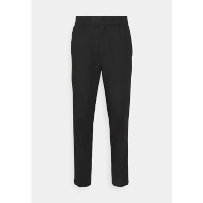 Image of TOM TAILOR Denim Men&#039;s Relaxed Tapered Fit Trousers in Ankle Length, 29999 black, 32W / 32L