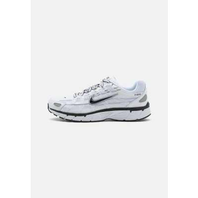 Image of Nike Sportswear P6000 Unisex Trainers, Men&#039;s, Size: 6, White/black/metallic silver Imitation leather/ textile