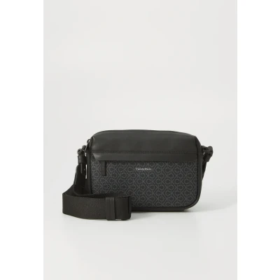 Image of Calvin Klein MUST MONO Camera BAG Across body bag, Men&#039;s, Size: ONE, Black