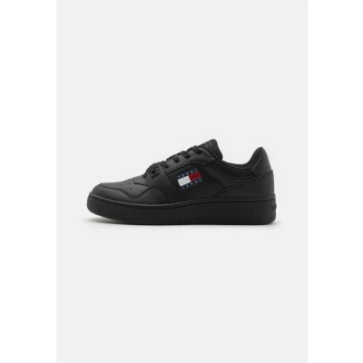 Image of Tommy Jeans Retro Basket Trainers, Men&#039;s, Size: 7.5, Black Leather and textile