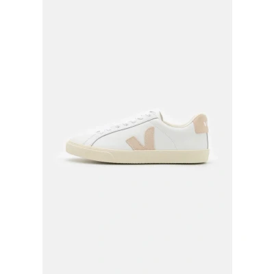 Image of Veja Esplar LOGO Trainers extrawhite/sable, Women&#039;s, Size: 7, Extra white/sable Leather