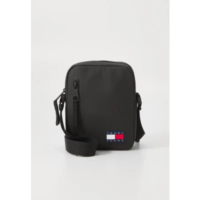 Image of Tommy Jeans Elevated Reporter Across body bag, Men&#039;s, Size: One Size, Black