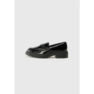 Image of Clarks Orinoco 3 Slipons, Women&#039;s, Size: 3.5, Black shoes