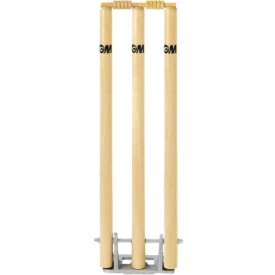 Image of Gunn &amp; Moore GM Springback Cricket Stumps, Tan/Brown