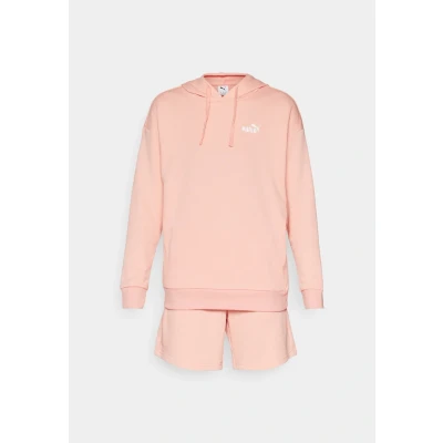 Image of PUMA Short Hooded Relaxed Sweat Suit 7&quot; TR op