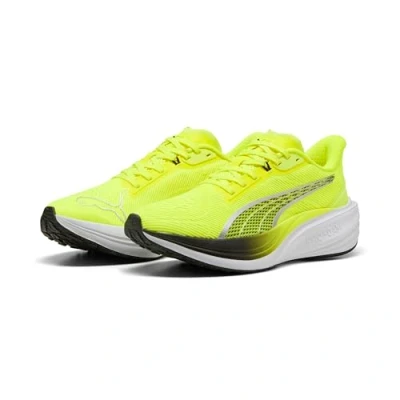 Image of Puma Darter PRO Road running shoes, Men&#039;s, Size: 13, Yellow alert black Textile/synthetics