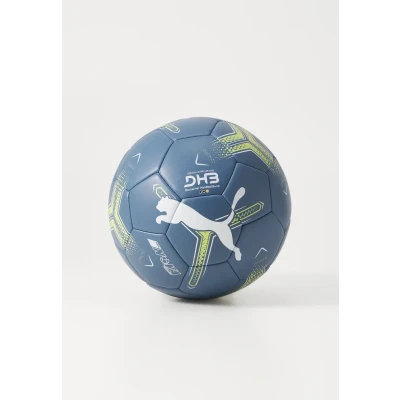 Image of PUMA NOVA Training