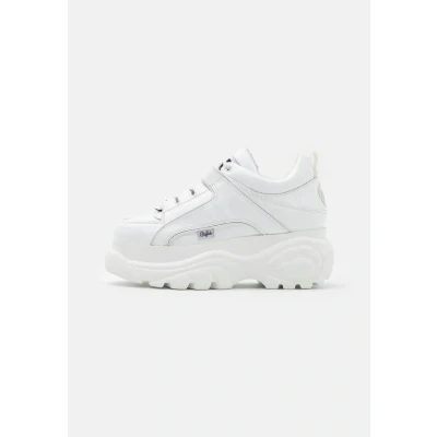 Image of Buffalo Trainers, Women&#039;s, Size: 5, White Calfskin