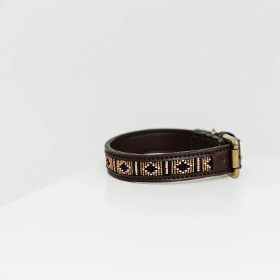 Image of Kentucky Dog Collar Handmade pearls