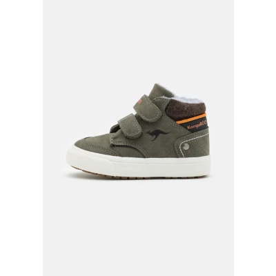 Image of Kangaroos KAVU Primo Unisex Hightop trainers for kids, Size: 6K, Olive/flame Imitation leather/ textile