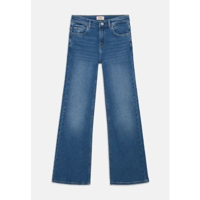 Image of ONLY Girls Kogjuicy LIFE Straight leg jeans for kids, Size: 8y, Medium blue denim
