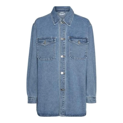 Image of Vero Moda Vmnaya Oversized Shirt Buttondown blouse, Women&#039;s, Size: XS, Medium blue denim
