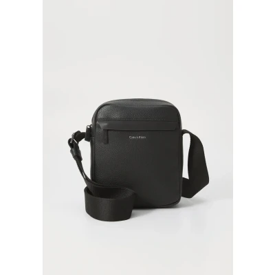 Image of Calvin Klein MUST Reporter Cross body bag, Men&#039;s, Size: One Size, Black