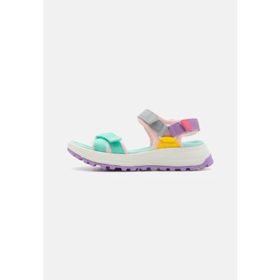Image of Gioseppo Montville Platform sandals, Women&#039;s, Size: 4, Multicolor Textile