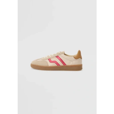 Image of GANT Cuzima Trainers, Women&#039;s, Size: 3, Beige/cerise Leather and textile