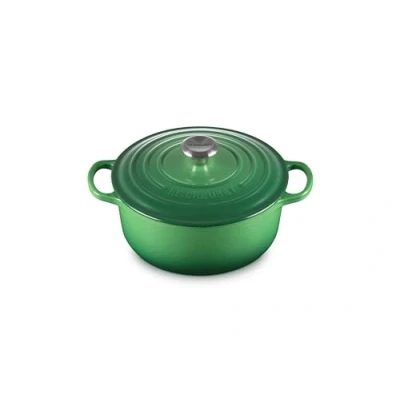 Image of Le Creuset Casserole Signature Bamboo ø 20 cm / 2.4 Liter