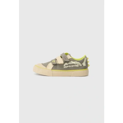 Image of Clarks Foxing Stomp Trainers for kids, Size: 25, Grey shoes