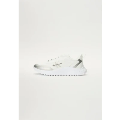 Image of Calvin Klein Jeans EVA Runner LOW LACE Trainers, Women&#039;s, Size: 7, Bright white/silver Polyester