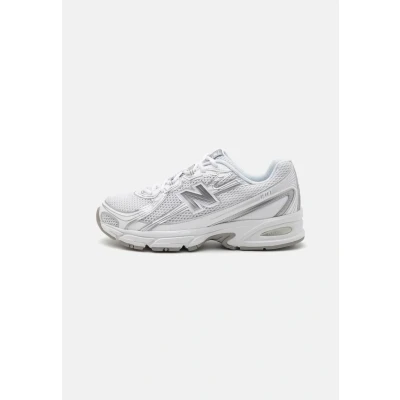Image of New Balance U740 Unisex Trainers, Size: 7.5, White Imitation leather/ textile