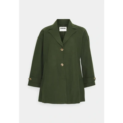 Image of Noisy May Curve Nmalicia Oversize Blazer Short coat, Women&#039;s, Size: 20, Kombu green