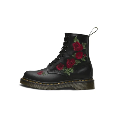 Image of Dr. Martens Vonda Laceup ankle boots, Women&#039;s, Size: 3, Black Leather